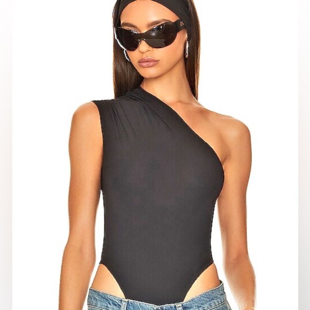 NWOT Miaou Jade Grey Black Jersey One-Shoulder Bodysuit Revolve FWRD Shopbop